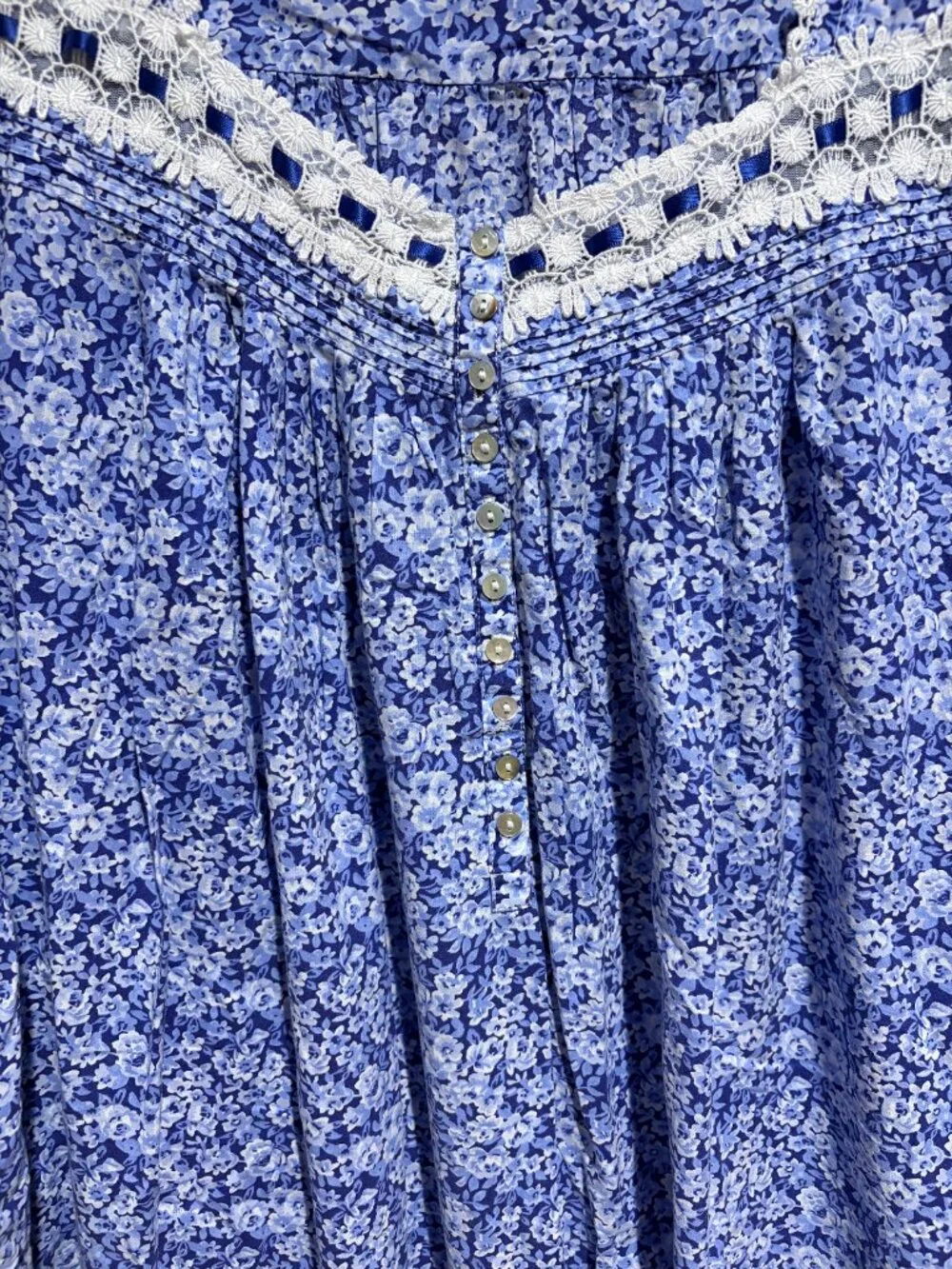 Eileen West Cotton Lawn Ballet Long Nightgown Blue Floral